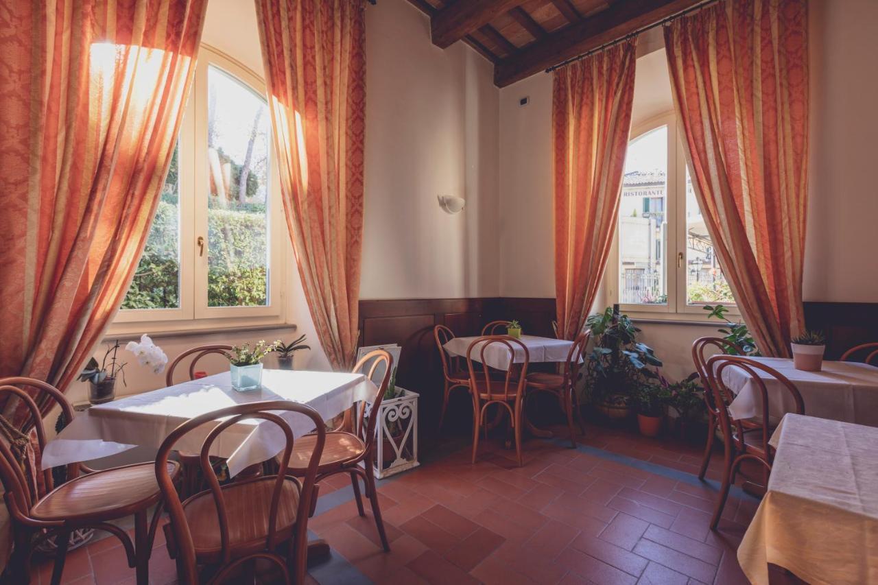 Albergo Ristorante Pasqui Rocca San Casciano Buitenkant foto
