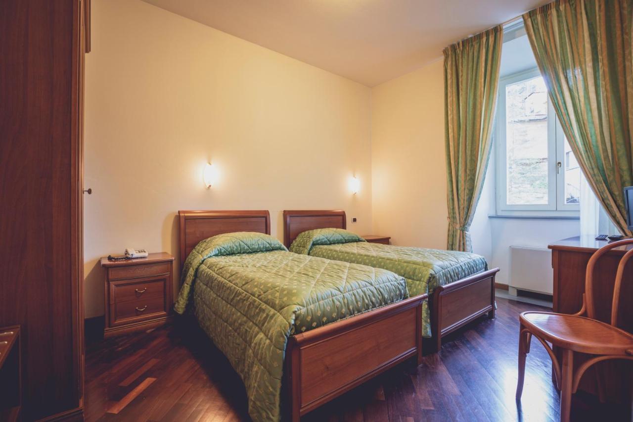 Albergo Ristorante Pasqui Rocca San Casciano Buitenkant foto